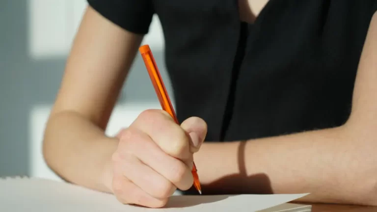 Blog 10 Differences between GL and CEM 11+ exams